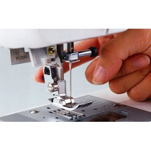 Brother XL2600I Sew Advance Sew Affordable 25-Stitch Free-Arm Sewing Machine